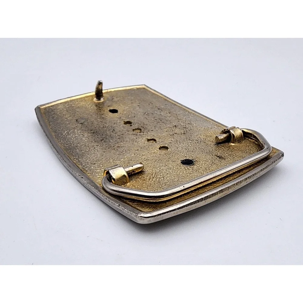 Vtg Belt Buckle Floral Leaf Pattern‎ White and Gold